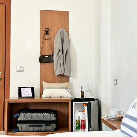 Villa Mg Hotel Santa Marinella Exteriér fotografie