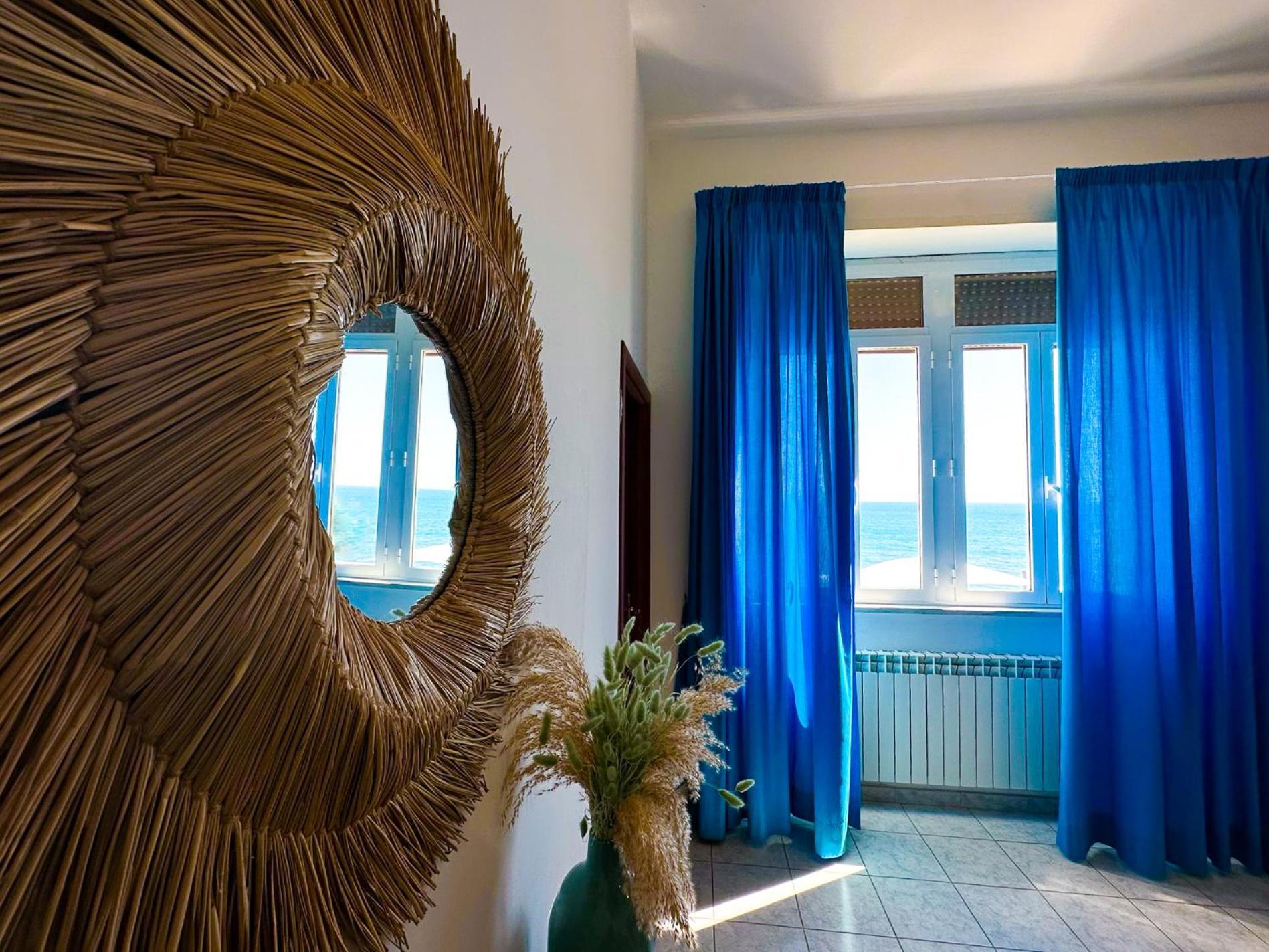 Villa Mg Hotel Santa Marinella Exteriér fotografie