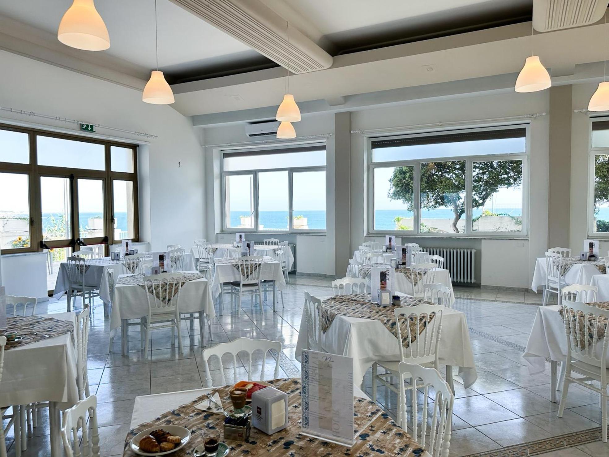 Villa Mg Hotel Santa Marinella Exteriér fotografie